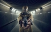 دانلود تصویر استوک باکیفیت مرد با تفنگ و ماسک ضد شیمیایی