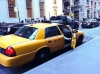 عکس استوک باکیفیت تاکسی زرد