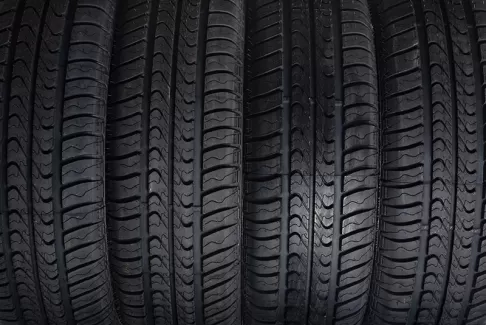 دانلود عکس استوک کیفیت بالای لاستیک ماشین