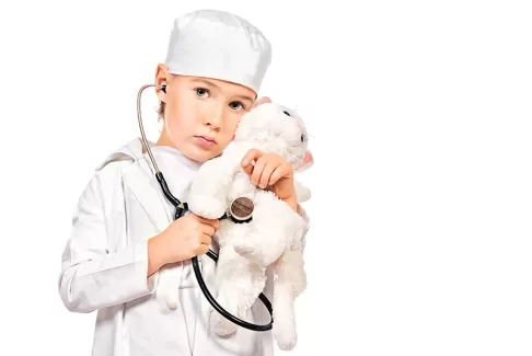 دانلود عکس استوک باکیفیت کودک و گوشی پزشکی