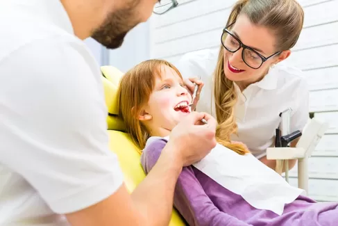دانلود تصویر کیفیت دندانپزشک و کودک 