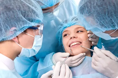 دانلود تصویر کیفیت بیمار و دندانپزشکان 