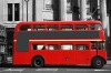 عکس باکیفیت اتوبوس قرمز
