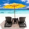 تصویر استوک باکیفیت چتر و صندلی در ساحل