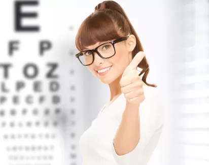 دانلود تصویر با کیفیت معاینه جشم پزشکی دانلود تصویر با کیفیت معاینه جشم پزشکی