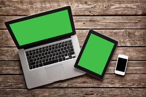 عکس استوک باکیفیت لپ تاپ و تبلت و موبایل عکس استوک باکیفیت لپتاب و تبلت و موبایل