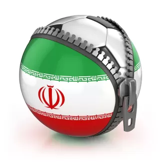 تصویر با کیفیت توپ فوتبال و پرچم ایران