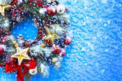 دانلود عکس با کیفیت درخت کریسمس تزئین شده 