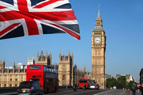 دانلود رایگان عکس باکیفیت برج و پرچم انگلیس