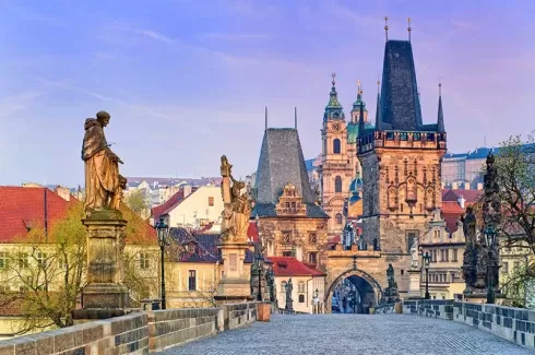 دانلود عکس با کیفیت بنای پراگ پایتخت جمهوری چک