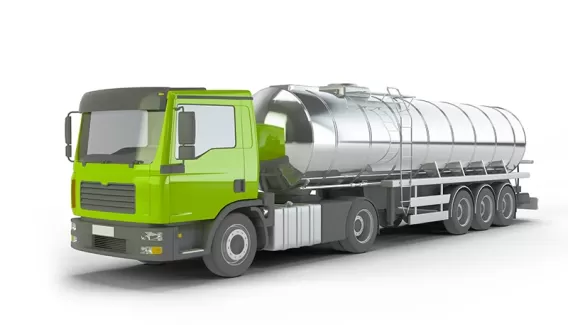 عکس استوک باکیفیت کامیون حمل مایعات