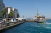 تصویر با کیفیت قایق در ساحل