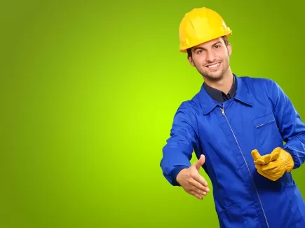 عکس با کیفیت مهندس و دست دادن عکس با کیفیت مهندس و دست دادن