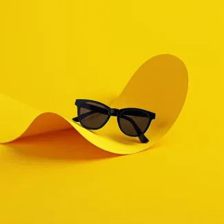 عکس حرفه ای فروشگاه عینک