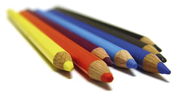 دانلود رایگان عکس باکیفیت مداد رنگی
