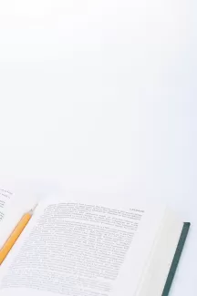 دانلود عکس کیفیت بالای کتاب و مداد برای طراحی دانلود عکس کیفیت بالای کتاب و مداد برای طراحی