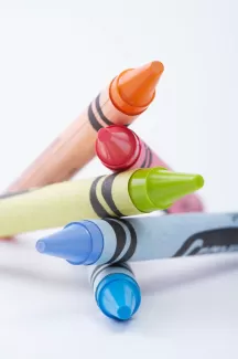 تصویر استوک باکیفیت مداد شمعی تصویر استوک باکیفیت مداد شمعی