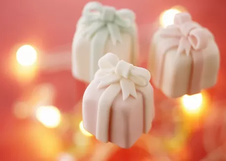 عکس باکیفیت جعبه های کادوی خمیری