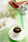 عکس باکیفیت فنجان چای و کتاب