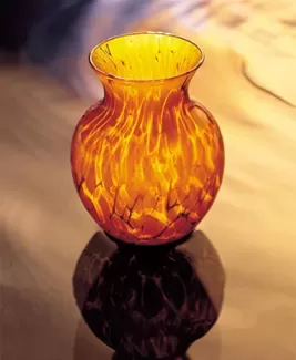 عکس باکیفیت گلدان شیشه ای