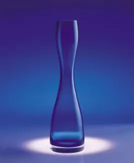 تصویر باکیفیت گلدان شیشه ای مدرن