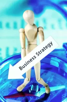 عکس استوک باکیفیت آدمک چوبی و فلش