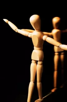 دانلود تصویر کیفیت بالای آدمک درحال بندبازی دانلود تصویر کیفیت بالای آدمک درحال بندبازی