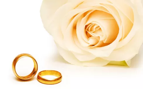 تصویر استوک باکیفیت حلقه ازدواج تصویر استوک باکیفیت حلقه ازدواج