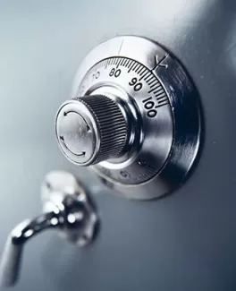 عکس باکیفیت قفل گاوصندوق عکس باکیفیت قفل گاوصندوق