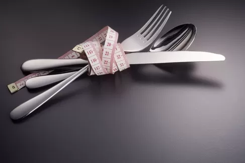 عکس استوک باکیفیت قاشق و چنگال و چاقو عکس استوک باکیفیت قاشق و چنگال و چاقو