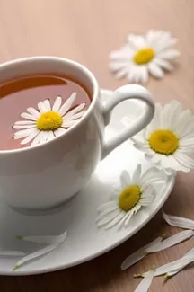تصویر با کیفیت فنجان چای و گل