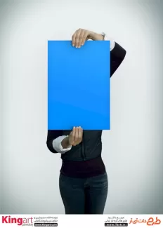 قالب لایه باز پیش نمایش پوستر تبلیغاتی در دست به صورت لایه باز با فرمت psd جهت پیش نمایش پوستر تبلیغاتی