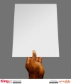دانلود رایگان موکاپ تراکت در دست به صورت لایه باز با فرمت psd جهت پیش نمایش تراکت و پوستر تبلیغاتی
